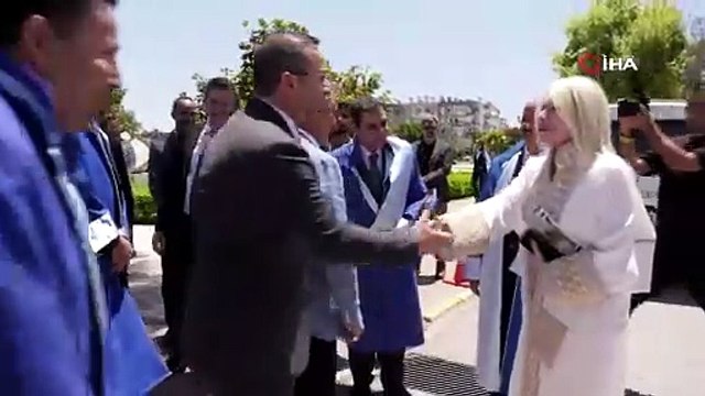 Akdeniz Üniversitesi Rektörü Prof. Dr. Özkan: Öğrencileri siyasete alet etmeyin