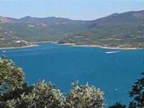 Canadair au Lac de Ste Croix