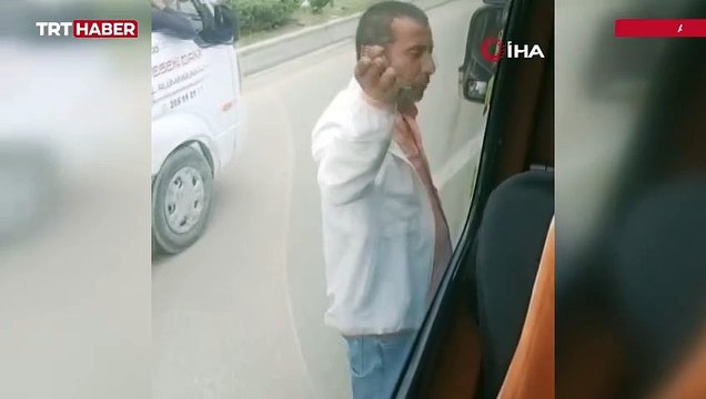 Yol verme kavgasında döner bıçağı çıkaran kişi gözaltına alındı