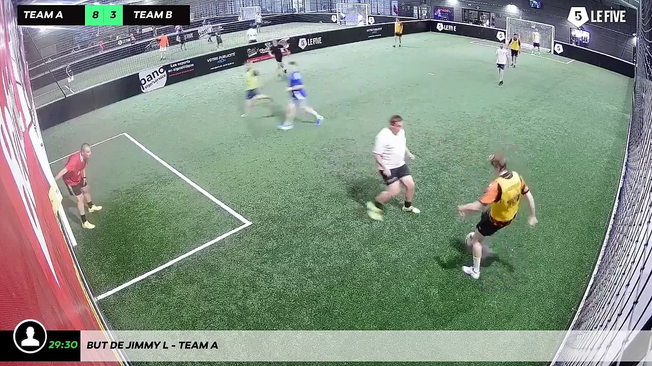 But de Jimmy L - Team A