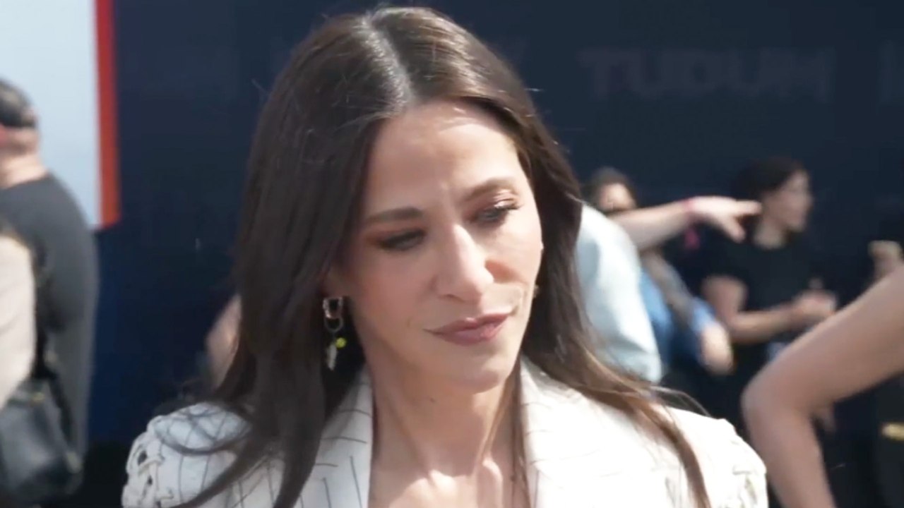 Jackie Tohn Talks Working With Leighton Meester in 'Nobody Wants This' Season 2 | THR Video