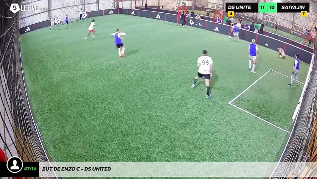 But de Enzo C - Ds United