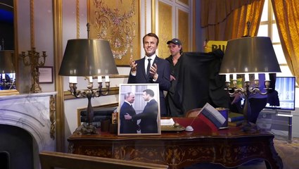 Emmanuel Macron waxwork ‘borrowed’ from museum by French activists