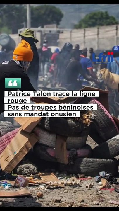Vol choc au musée Grevin : la statue de Macron retrouvée devant l'ambassade de Russie