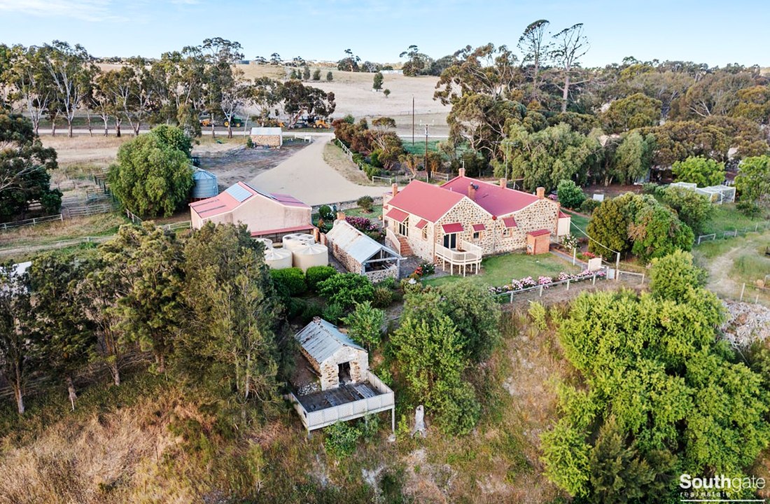 Historic property at Finniss changes hands.