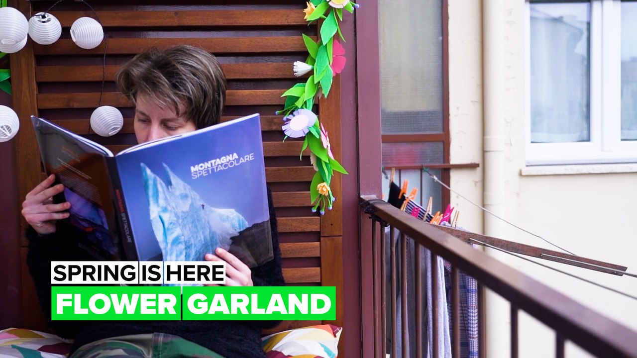 Spring is here: Floral garland