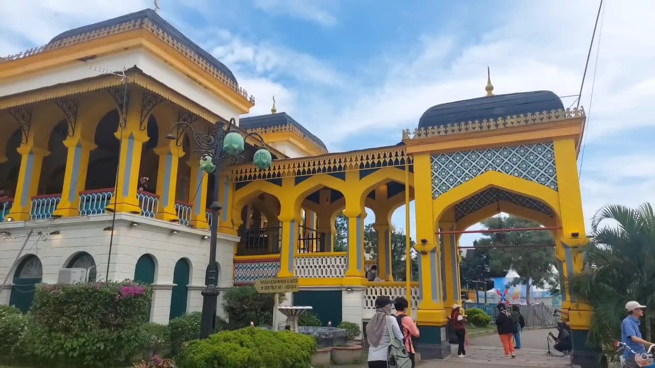 Istana Maimun : Sejarah Budaya Melayu di Sumatera Utara