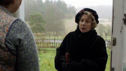 S13 E01. Elephants Can Remember.