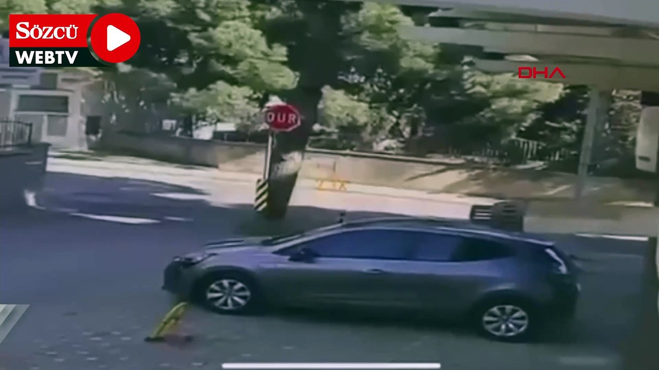 Maltepe'de motosiklet taksiye çarptı; sürücü yola savruldu