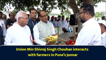 Union Min Shivraj Singh Chouhan interacts with farmers in Pune’s Junnar