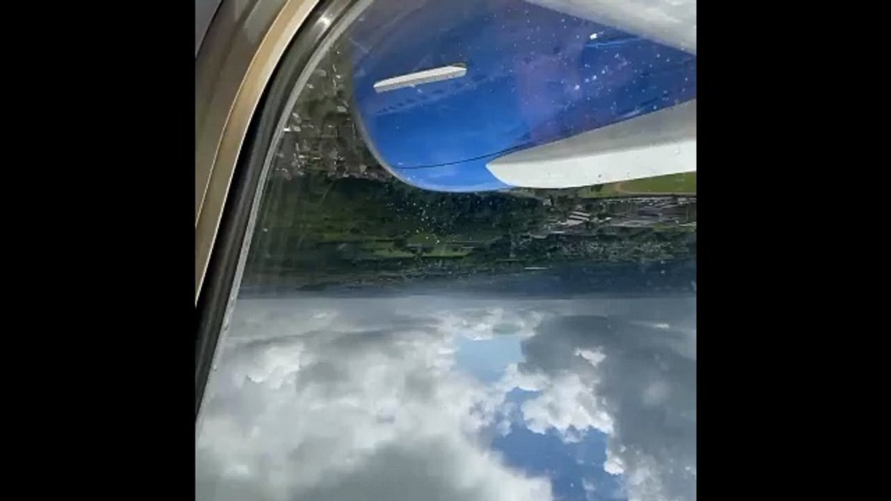 Leeds Bradford Airport: Pilot aborts landing at highest airport due to 'obstruction' as passengers told to stay in seats