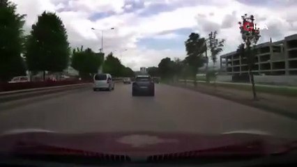 Bursa'da makas terörü! O anlar kamerada