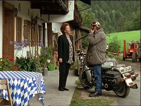 Ein Bayer auf Rügen S04E12-Frei wie ein Vogel