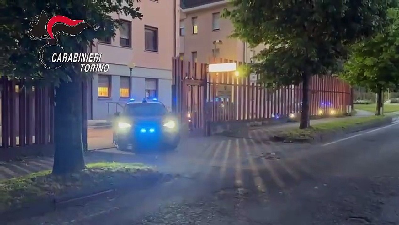 Aggressione sul treno Torino-Bardonecchia: quattro minorenni individuati dai Carabinieri di Susa (03.06.25)