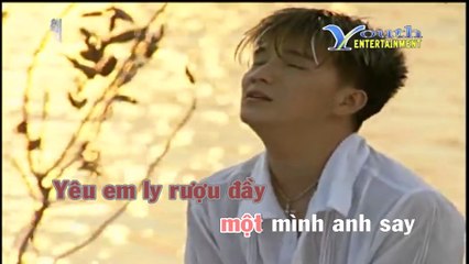 Nguoc Chieu Yeu - Dam Vinh Hung (Lyrics Video)