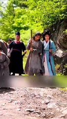 Her Secret Space Saved Them All(3)