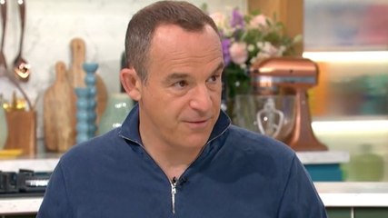 Martin Lewis reveals easy way to earn £300 from five big banks