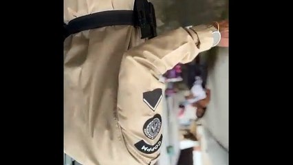 Bebê é salvo por policial militar após se engasgar em Itapuã