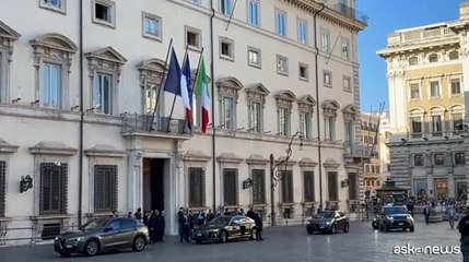 Macron arrivato a Palazzo Chigi, incontro con Meloni dopo tensioni