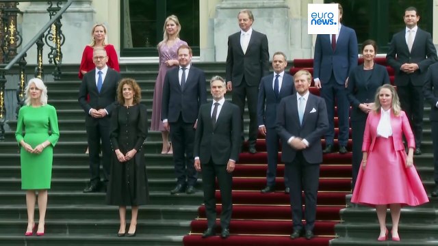 Премьер-министр Нидерландов объявил об отставке