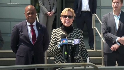 Newark Mayor Sues New Jersey's Top Federal Prosecutor After Arrest at Immigration Detention Site