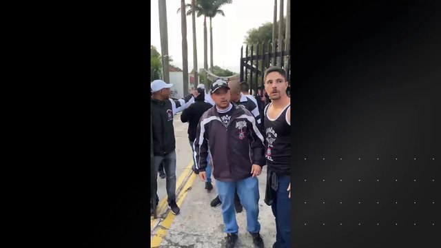 Organizadas invadem sede social do Corinthians