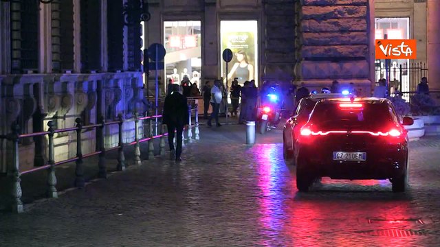 Il Presidente della Francia Macron lascia Palazzo Chigi dopo l'incontro con Meloni