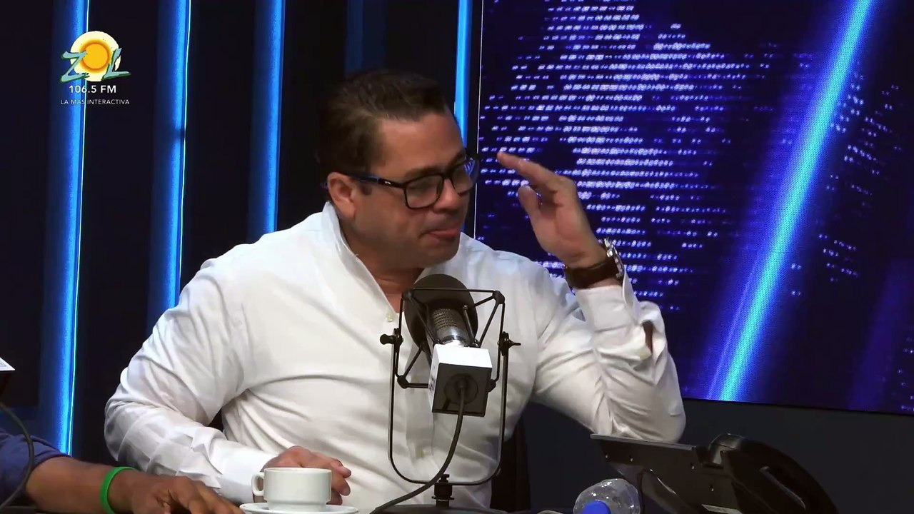 Isaura Taveras Los jóvenes deben motivarse a participar de la política, desde donde se generan los cambios