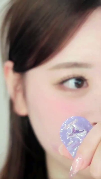 Colored Contact Lenses