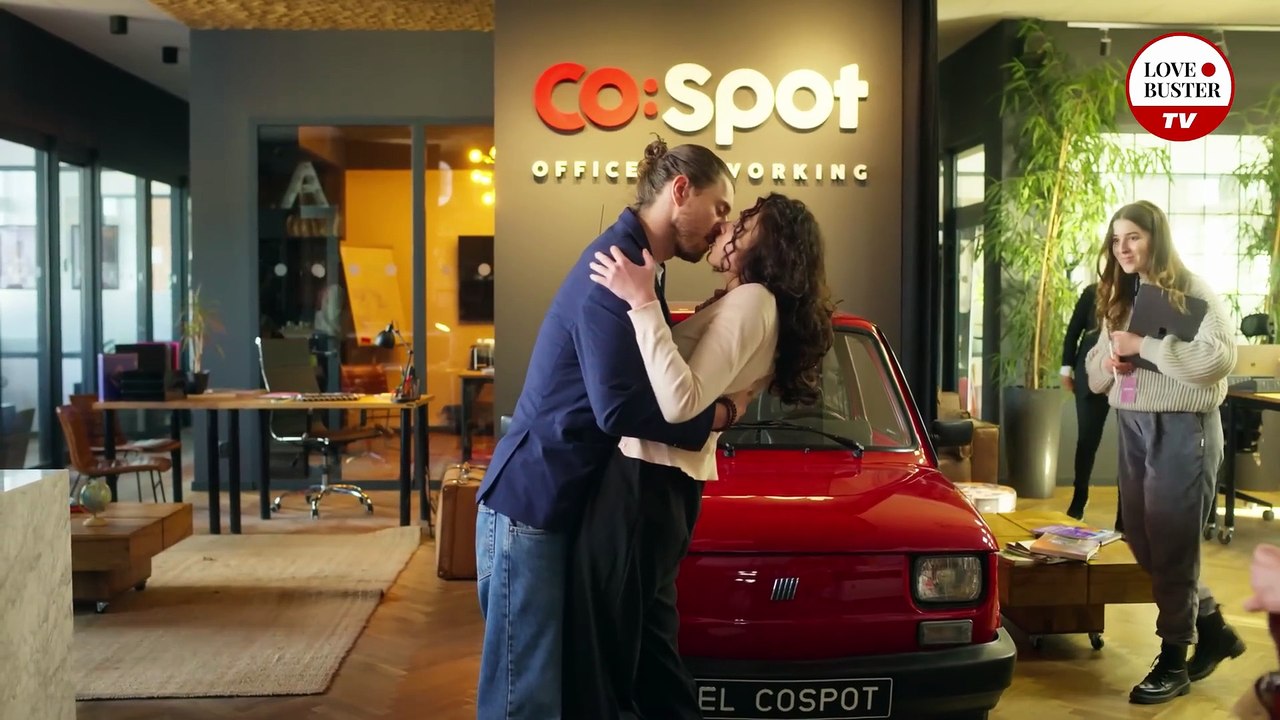 Girl Falls for Boss - Romance Web Series