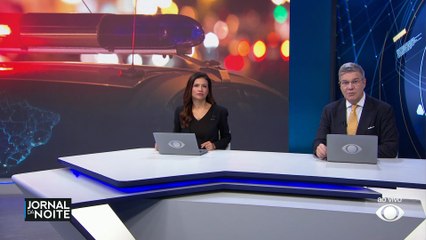 Viatura falsa é apreendida com maconha no Paraná