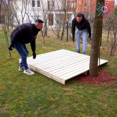 Making a lovely sitting spot around the tree🌳