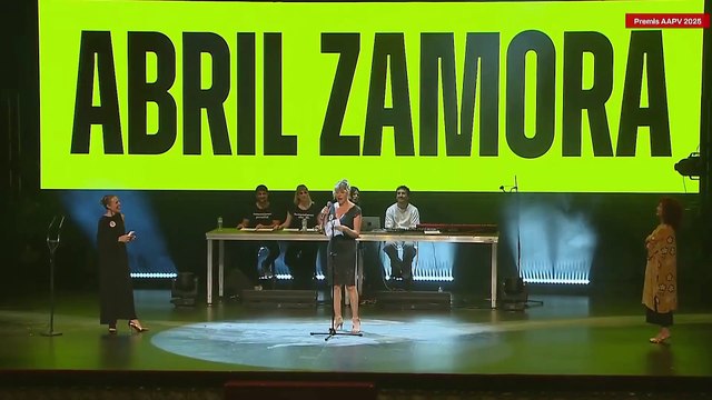 Abril Zamora: Que una persona como yo reciba un premio como este es un mensaje importante: ser quien quieras ser trae recompensa