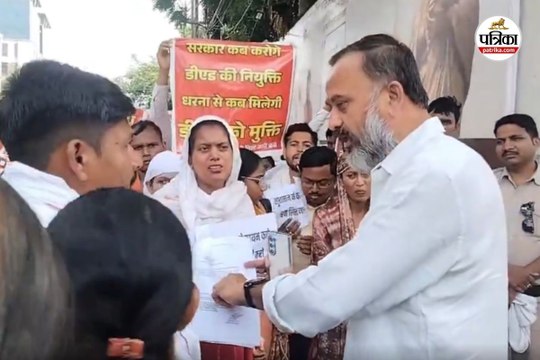 D.Ed Students Protest