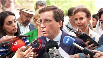 Almeida explota tras el show de Leire Díez: "Nos toman por g..."