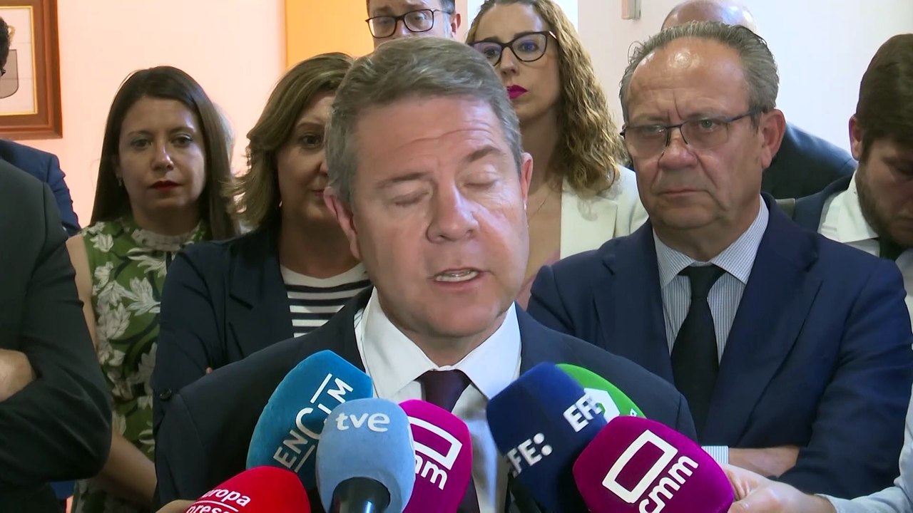 Page aboga por adelantar las generales para que política nacional no "arrastre" en territorios