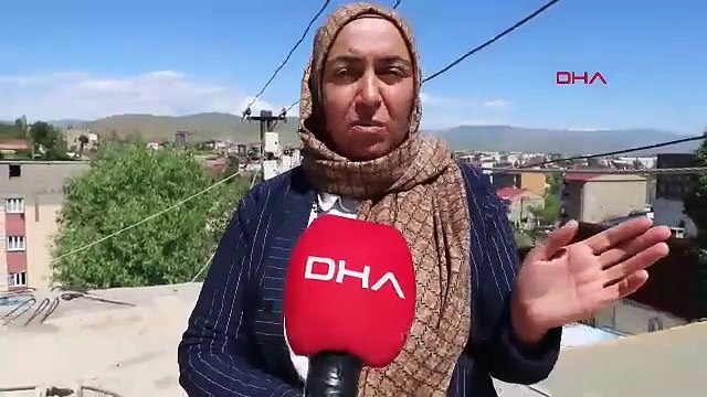 Komedi filmi değil, gerçek... Bu elektrik direğinin bir ailenin başına açmadığı iş kalmadı