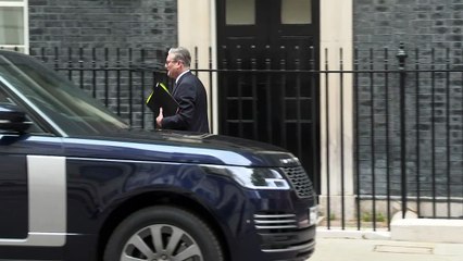 Keir Starmer travels to Parliament ahead of PMQs