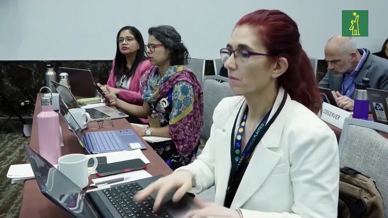 ONG ambientales debaten en Panamá control de químicos en los plásticos ante negociación de tratado