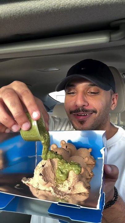 Follow for more ASMR videos🌮🍟 Credits: @talali5 #mukbang #asmr #fastfood #asmreating
