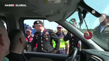 Yozgat'ta jandarma ekiplerinden karanfil ve çikolatalı denetim