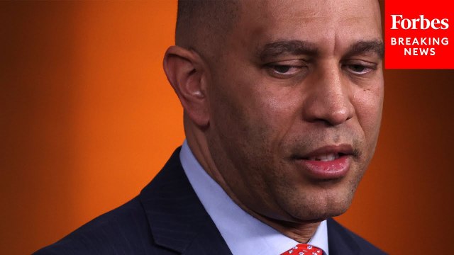 Hakeem Jeffries Asked Point Blank About House Oversight Leadership Race Including Two 70-Year-Olds