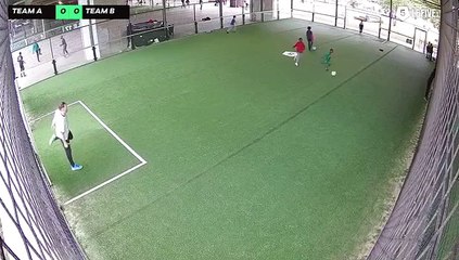 Centre de loisir GUSTAVE EIFFEL 04/06 à 16:59 - Football Terrain 3 (LeFive P17)