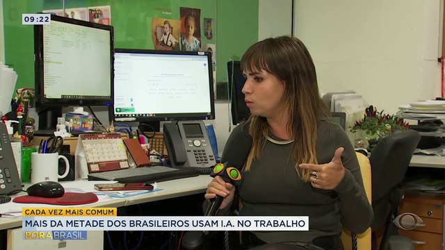 Mais da metade dos brasileiros usa inteligência artificial no trabalho