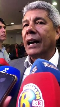 Eu quero trabalhar , diz Jerônimo Rodrigues ao rebater críticas