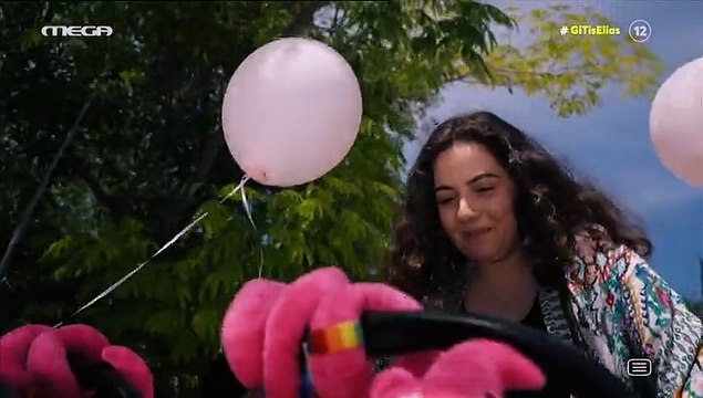 Η Γη της Ελιάς-Μας γονάτισε: Ο σπαραγμός της Άννας μπροστά στα νεκρά παιδιά της σόκαρε την Αρεόπολη