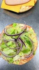 Burger with 180 gram steak & Egg & bacon #BR3 #BR3Food #streetfood #FoodLover #foodies