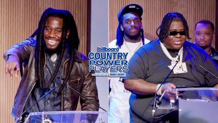 Shaboozey Presents BigXThaPlug With the 2025 Innovator Award | Country Power Players 2025