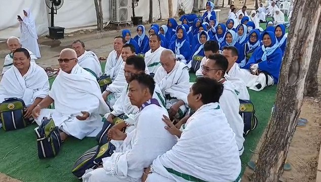 Jemaah Haji Seluruh Dunia Memadati Padang Arafah