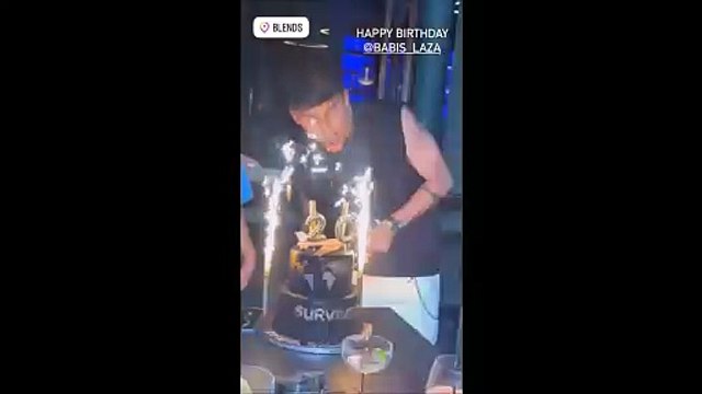 Αγγελική Ηλιάδη: Ο γιος της, Μπάμπης έγινε 20 ετών – H εντυπωσιακή τούρτα και το πάρτι γενεθλίων